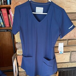 Skechers Women's Navy Short-Sleeve Breeze V-Neck Scrub Top